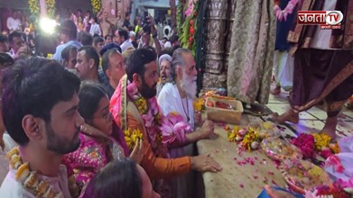   CM सैनी ने वृंदावन के बांके बिहारी मंदिर में किए दर्शन, बोले- 'प्रदेश के सुख समृद्धि की प्रार्थना'