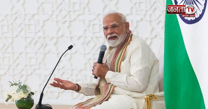 SCO में आतंकवाद पर जमकर बरसे PM मोदी, शहबाज के सामने पाकिस्तान को खूब सुनाया