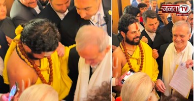 ईरानी राष्ट्रपति पेजेश्कियान ने हिंदू संत के छुए पैर, जमकर वायरल हो रहा Video 
