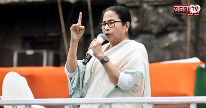 Mamata Banerjee को बड़ा झटका! नंदीग्राम के बाद रेजीनगर उम्मीदवार ने भी वापस लिया नामांकन