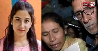 अंकिता भंडारी केस: दिल्ली में माता-पिता का धरना, दुष्यंत गौतम को राज्यपाल बनाने का विरोध
