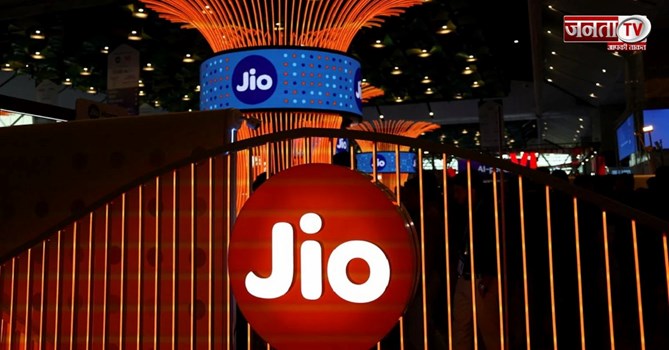 Jio की छलांग, Airtel रह गया पीछे; सितंबर के आंकड़ों ने चौंकाया