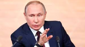 रूस के राष्ट्रपति व्लादिमीर पुतिन सोशल मीडिया से दूर हैं।